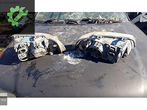 Audi A4 Sol Ön Far çıkma parça - SAYILI OTO HURDA İzmir