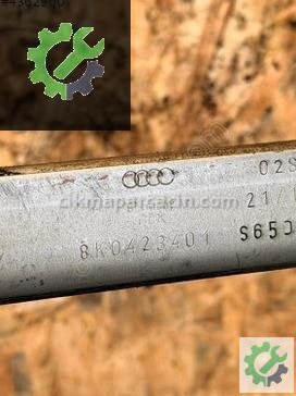 Audi A4 Travers 8K0423401 çıkma parça