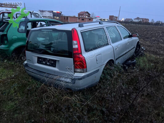 Volvo V70 Torpido çıkma parça