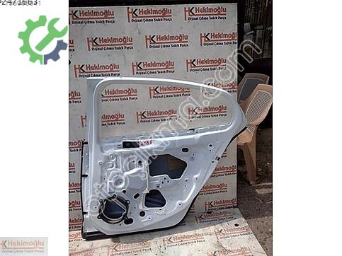 Renault Megane Sağ Arka Kapı çıkma parça