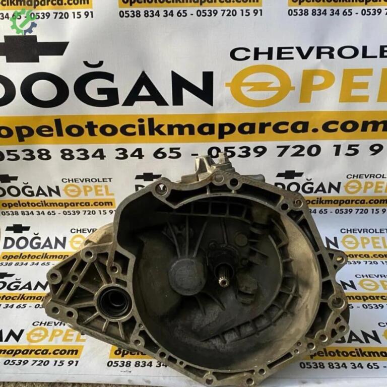 Opel Combo Manuel Şanzıman çıkma parça
