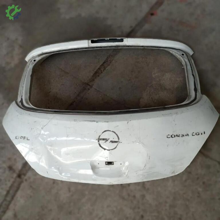 Opel Corsa Bagaj Kapağı çıkma parça