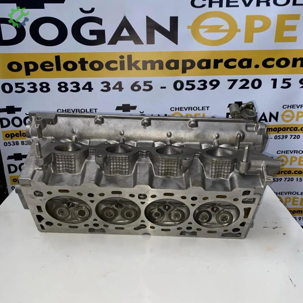 Opel Astra Silindir Kapağı çıkma parça