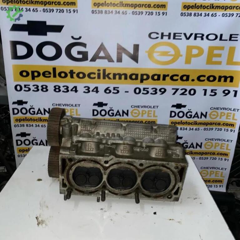 Opel Calibra Silindir Kapağı çıkma parça