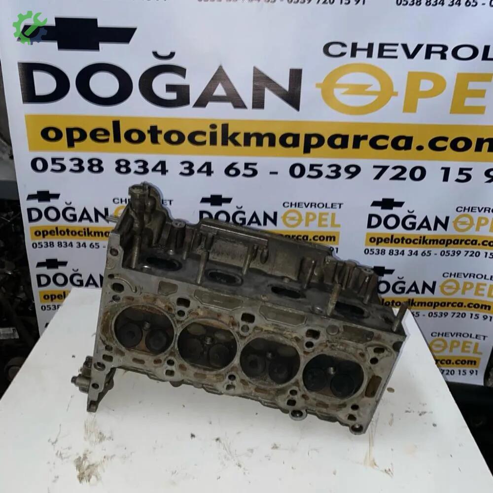 Opel Astra Silindir Kapağı çıkma parça