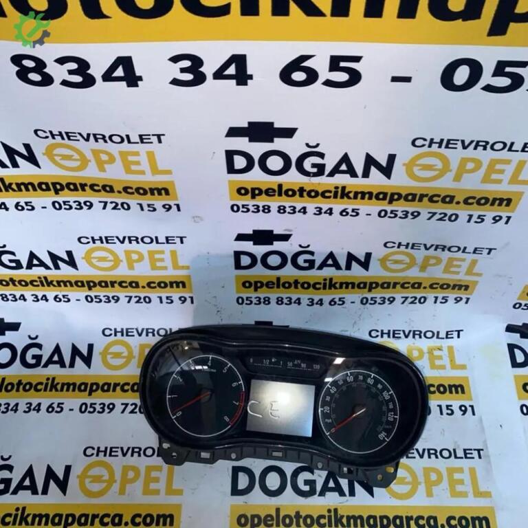 Opel Corsa Kilometre Saati çıkma parça