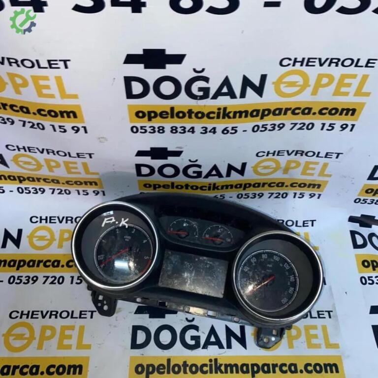 Opel Astra Kilometre Saati çıkma parça