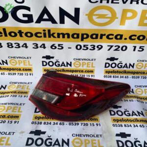 Opel Astra J Sedan Çıkma Arka Stop Lambası