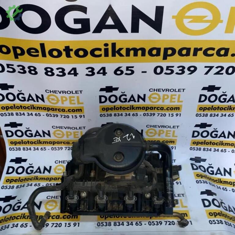 Opel Corsa Emme Manifoldu çıkma parça