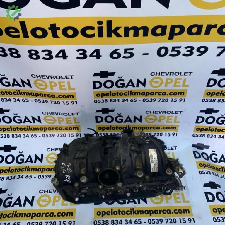 Opel Corsa Emme Manifoldu çıkma parça