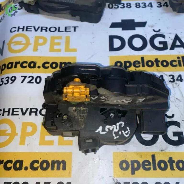 Chevrolet Aveo Kapı Kilidi çıkma parça