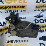Opel Zafira B Sol Ön Çıkma Kapı Kilidi GM 13210748,13220369