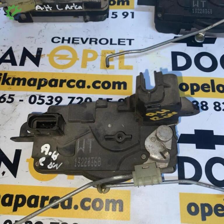 Opel Astra Kapı Kilidi çıkma parça