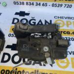 OPel ZAfira A, Astra G Çıkma Sol ön Kapı Kilidi 24444015