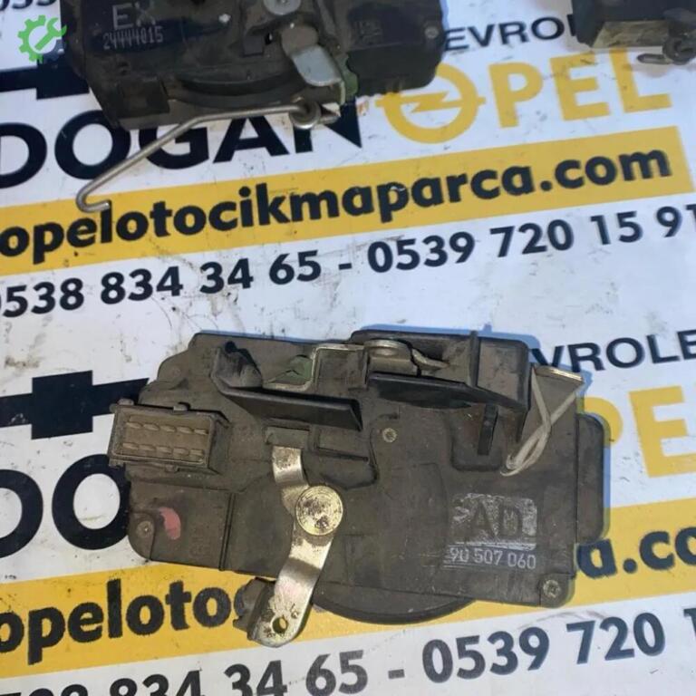 Opel Vectra Kapı Kilidi çıkma parça