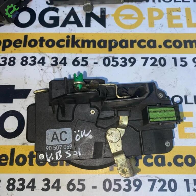 Opel Vectra Kapı Kilidi çıkma parça