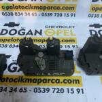 Opel Vectra C Çıkma Sağ Arka Kapı Kilidi GM 24414134