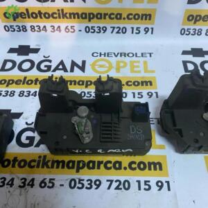 Opel Vectra C Çıkma Sağ Arka Kapı Kilidi GM 24414134