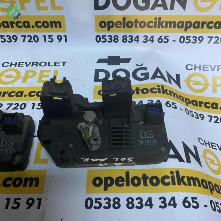 Opel Astra Kapı Kilidi çıkma parça