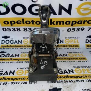Opel İnsignia Manuel 6 İleri Vites Topuzu Ve Vites Kol Mekanizması Çıkma