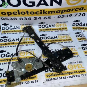 Opel İnsignia Çıkma Cam Motoru ve Cam Kartı