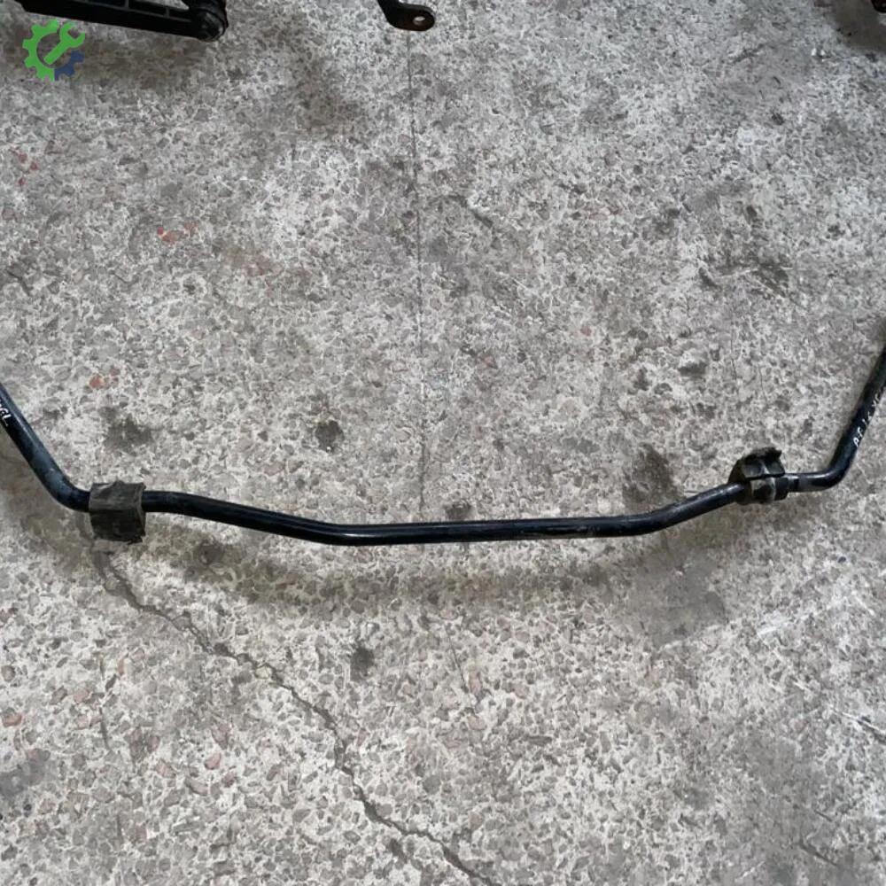 Opel Corsa Marşpiyel çıkma parça