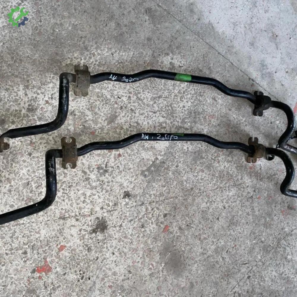 Opel Corsa Marşpiyel çıkma parça