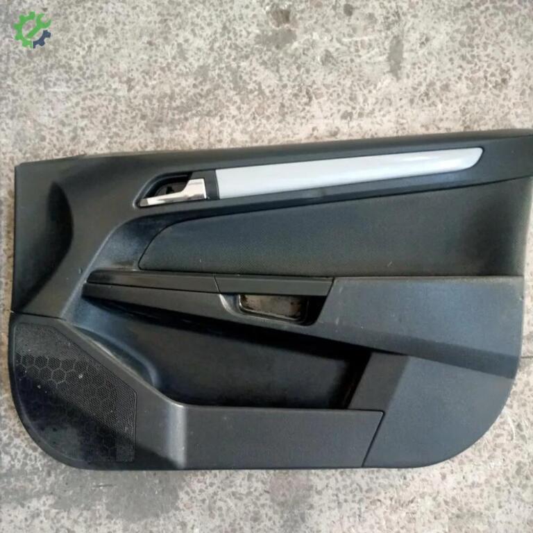 Opel Astra Kapı Döşemesi çıkma parça