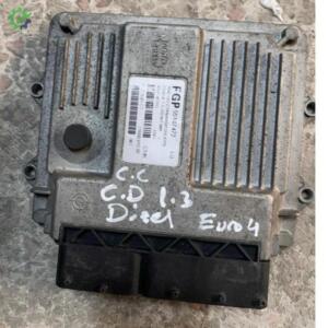 Opel Corsa C 1.3 Dizel Çıkma Orijinal Motor Beyni Z13DTH Kodlu Motor İçin