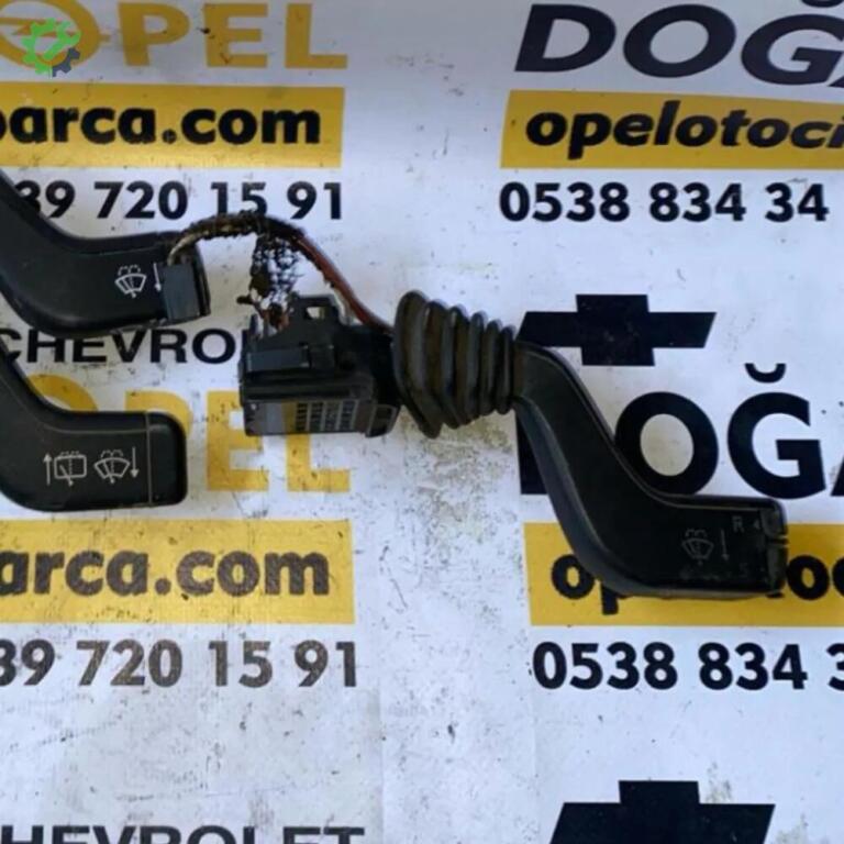 Opel Zafira çıkma parça