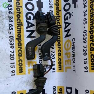 Opel Agila A Silecek Kumanda Kolu Komple Çıkma GM 1241131, 90243394