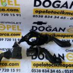 Opel Tigra Çıkma Silecek Kumanda Kolu GM 1241028 – 9185417