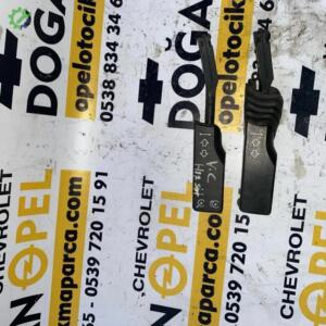 Opel Signum Çıkma Sinyal Kolu GM 1241029, 24454623