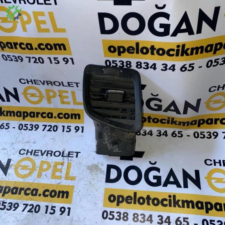 Opel Insignia Havalandırma Izgarası çıkma parça
