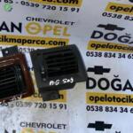 Opel Astra G Çıkma Sağ Ön Kalorifer Havalandırma Izgarası (Üflemesi-Muzul) Siyah GM 6814838, 90437459