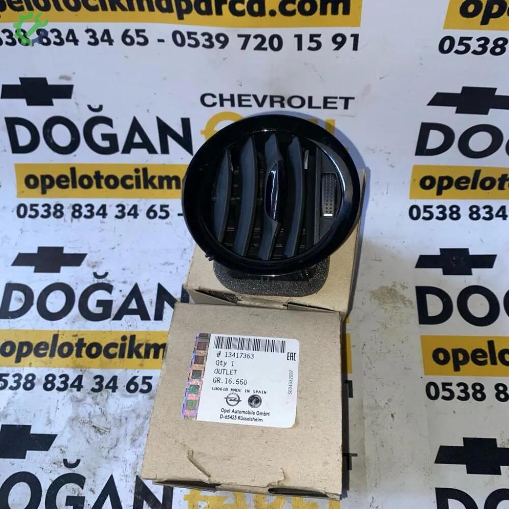 Opel Corsa Havalandırma Izgarası 13203702 çıkma parça