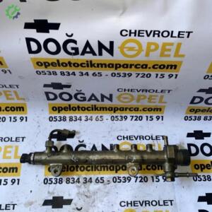 Opel Corsa C 1.3 Cdti Çıkma Dizel Rail Kütüğü GM 46817523, Rail Müşürü