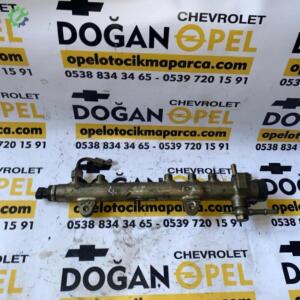 Opel Combo C 1.3 Dizel Çıkma Rail Borusu, Enjektör Kütüğü, Rail Müşürü 46817523