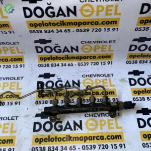 Chevrolet Captiva C140 2.0 Dizel Çıkma Rail Borusu, Enjektör Kütüğü, Rail Müşürü
