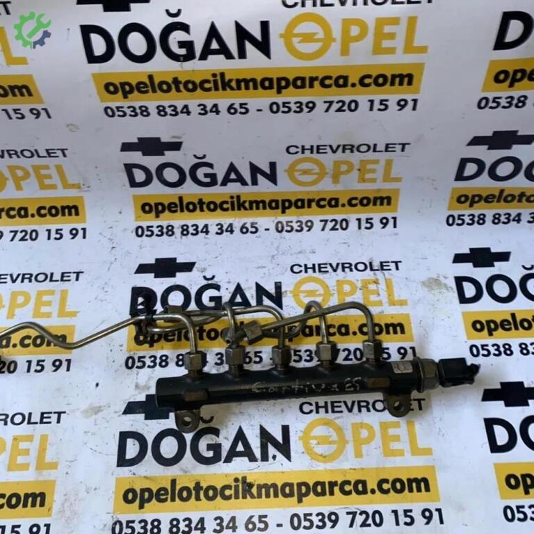 Chevrolet Captiva Enjektör Kütüğü çıkma parça