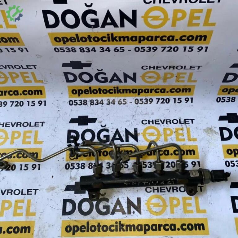 Chevrolet Cruze Enjektör Kütüğü çıkma parça