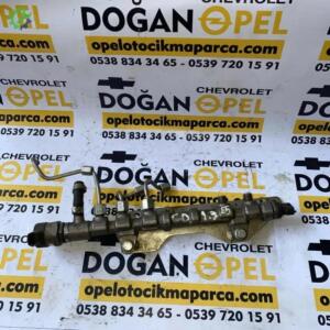 Opel Astra J 1.3 CDTİ Dizel Çıkma Rail Borusu, Enjektör Kütüğü-Rail Müşürü GM 55