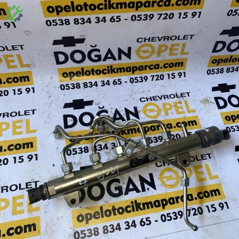 Opel Antara Enjektör Kütüğü çıkma parça