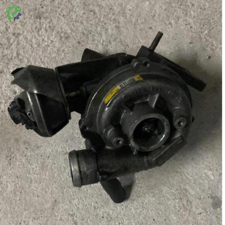Ford Mondeo Turbo çıkma parça