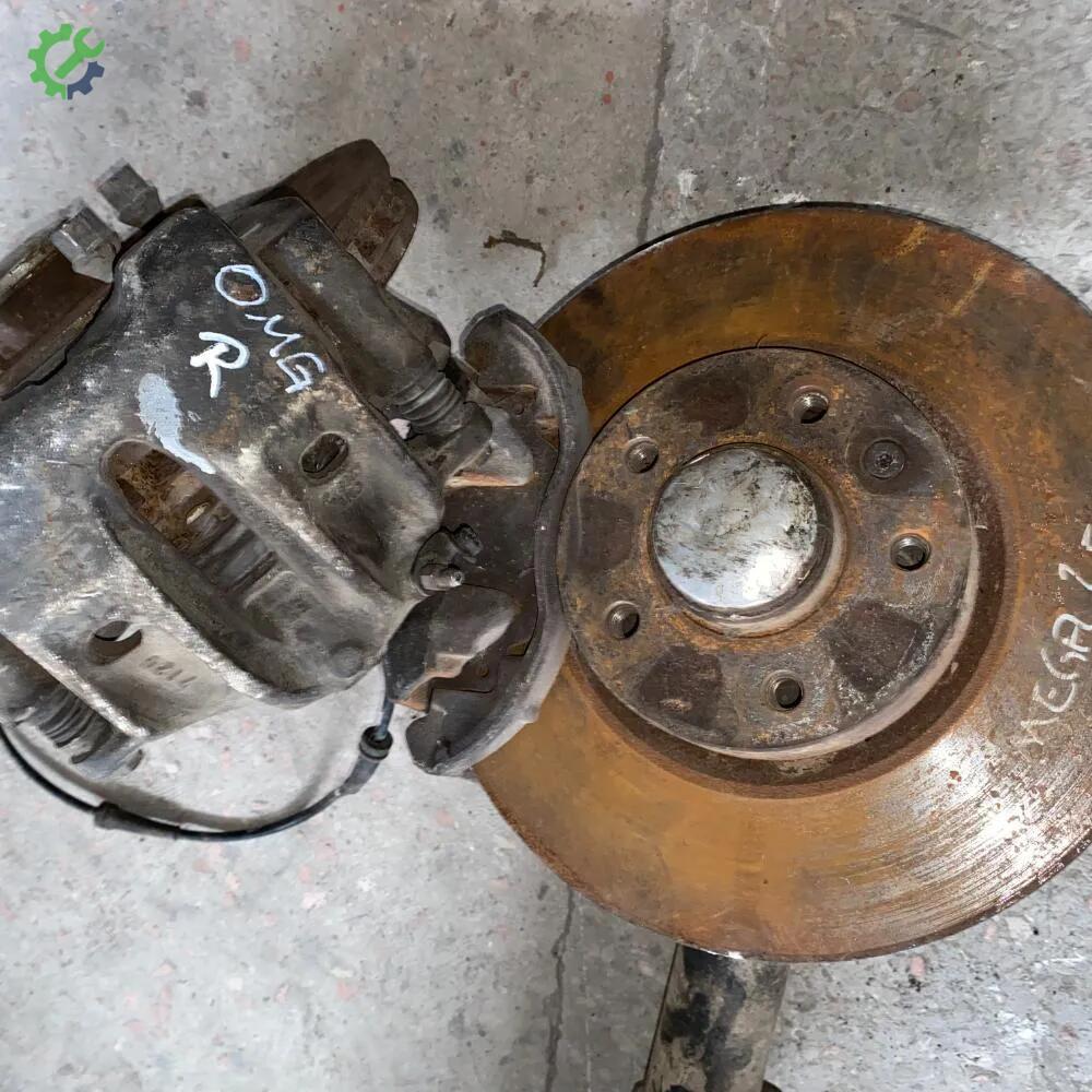 Opel Omega Fren Kaliperi çıkma parça