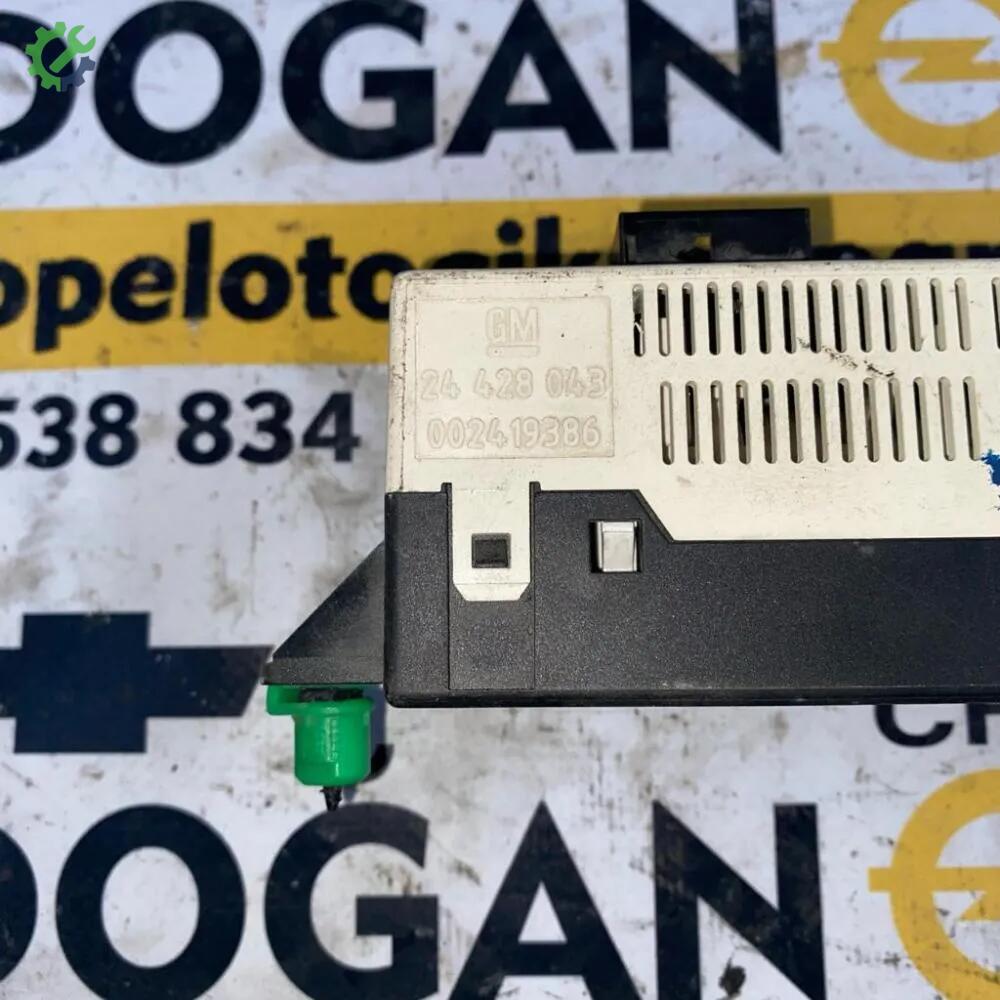 Opel Astra Yol Bilgisayarı 24428043 çıkma parça