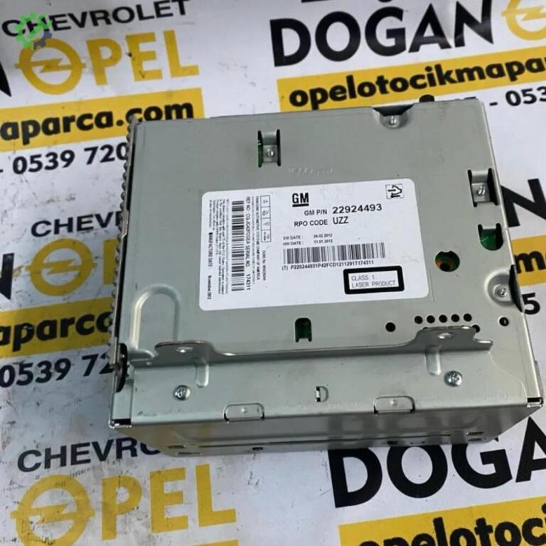 Opel Astra Cd - Çalar çıkma parça