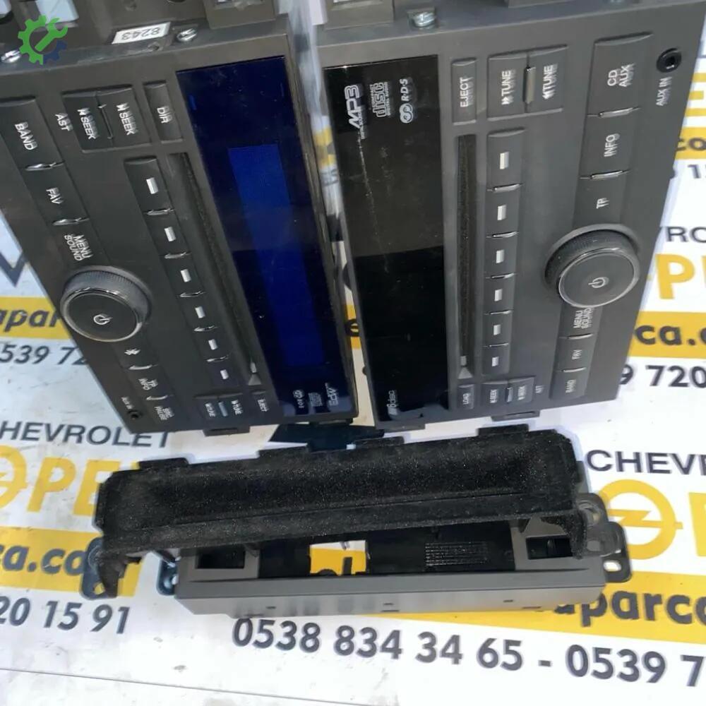 Chevrolet Captiva Teyp çıkma parça