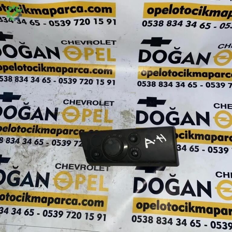 Opel Astra Far Anahtarı çıkma parça