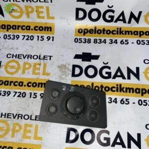 Opel Zafira B Çıkma Far Anahtarı GM 6240340, 93185584